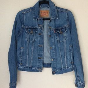 Levi’s ex-boyfriend denim jacket